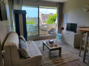 T2 de 39m2 2/3 personnes juste à côté de la plage!